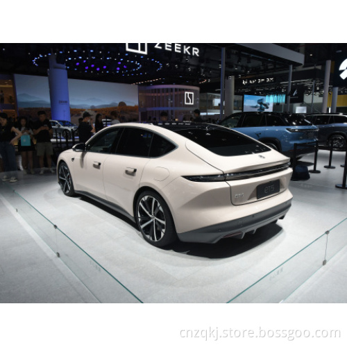 Electric vehicle Skywell ET5 2020 Model LV0/LV2/LV3 Electric car electric 4 doors new energy vehicles